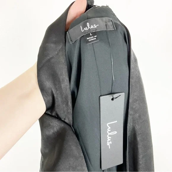 NWT Lulu's Such a Moment Black Satin Sleeveless Bodysuit size Large - Picture 5 of 5